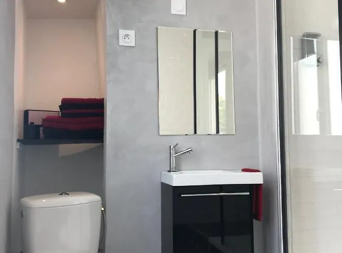 Le Secret De Lea * Ρουέν